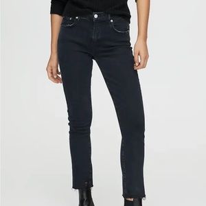 New NWT AGOLDE Toni mid rise jeans in Feral.